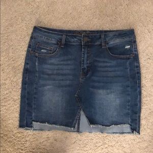 denim skirt